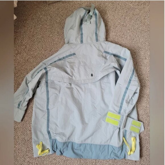 Free People NWT Peace Out Backpack Parachute Parka Windbreaker Jacket size M/L - Picture 8 of 10